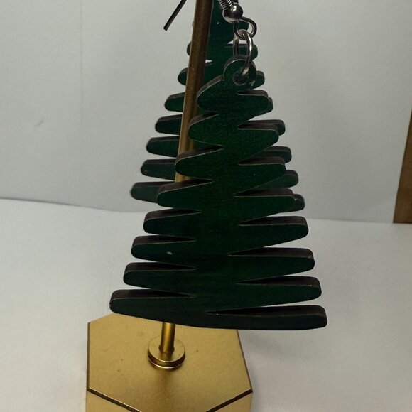 NEW Christmas Tree Dark Green Wooden Dangle Earrings - Picture 4 of 4